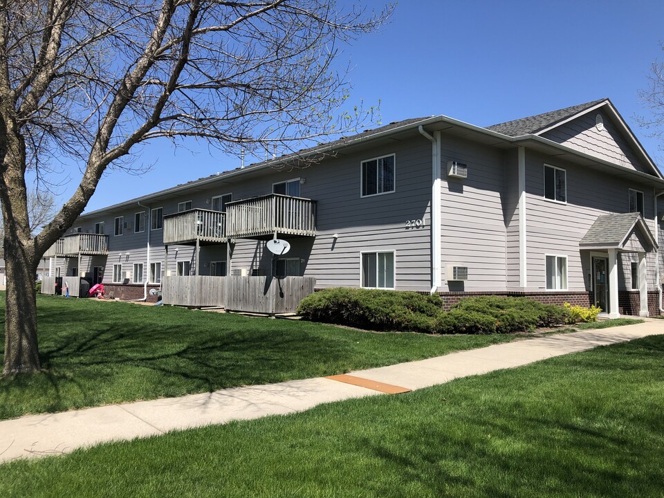 Peach Tree in Ankeny, IA - Foto de edificio