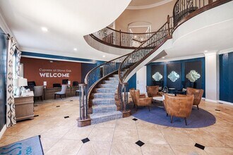 Cypress at Stone Oak in San Antonio, TX - Building Photo - Building Photo