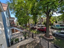 2843 S Kildare Ave, Unit Upper Unit in Chicago, IL - Building Photo