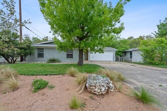 6810 Daugherty St in Austin, TX - Building Photo - Building Photo