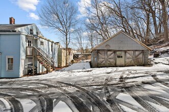 471 E Main St in Norwich, CT - Building Photo - Building Photo