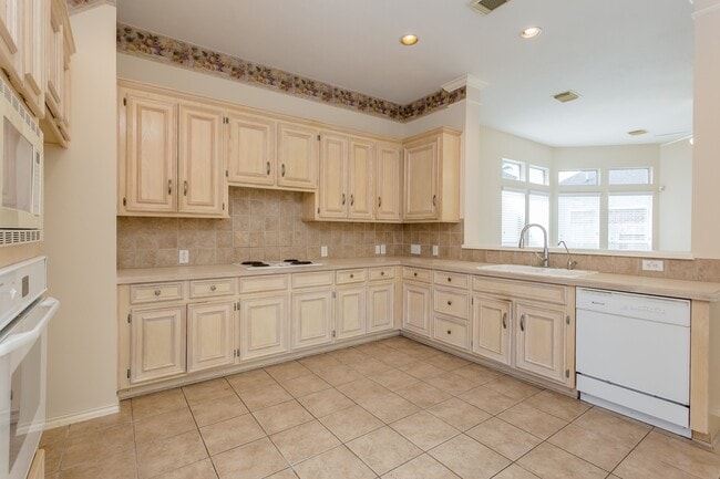 property at 21915 Rivergate Ct