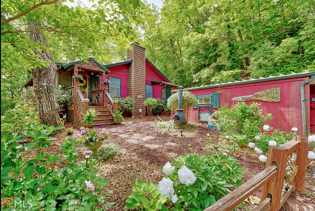 property at 546 Saddle Gap Dr
