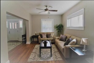 3704 Walnut St in Kansas City, MO - Building Photo