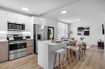 1542 NW 2nd St in Miami, FL - Building Photo - Building Photo