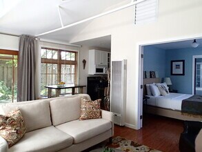470 Atlanta Ave (Front house) in San Jose, CA - Building Photo - Building Photo