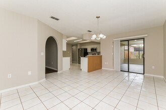 5041 Circus Ln in New Port Richey, FL - Building Photo - Building Photo
