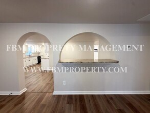 303 E Thompson St in Corsicana, TX - Building Photo - Building Photo