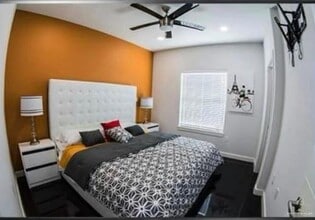 9 E St in Mission, TX - Building Photo - Building Photo
