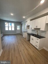 153 W Cumberland St in Philadelphia, PA - Building Photo - Building Photo
