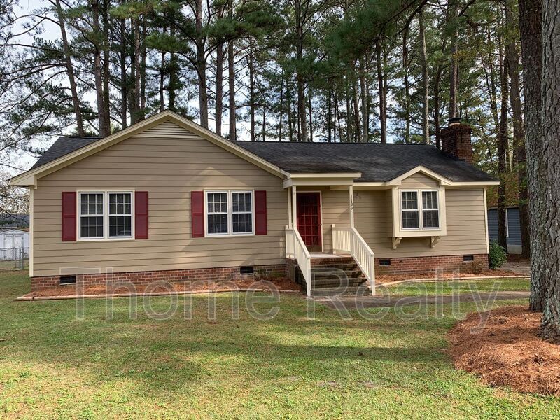 1109 Brandywine Ln in Rocky Mount, NC - Building Photo