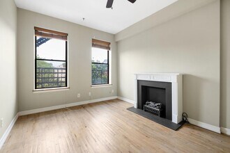 343 Varick St in Jersey City, NJ - Building Photo - Building Photo