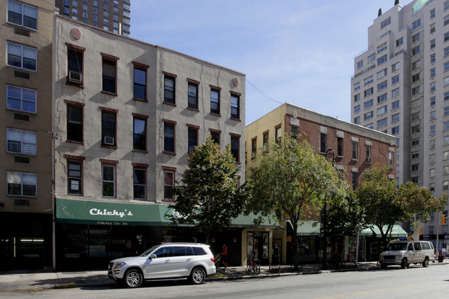 349-361 E 86th St in New York, NY - Foto de edificio - Building Photo