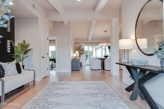 243 W Harmont Dr in Phoenix, AZ - Building Photo - Building Photo