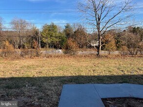 2800 CENTREVILLE Rd in Herndon, VA - Building Photo - Building Photo