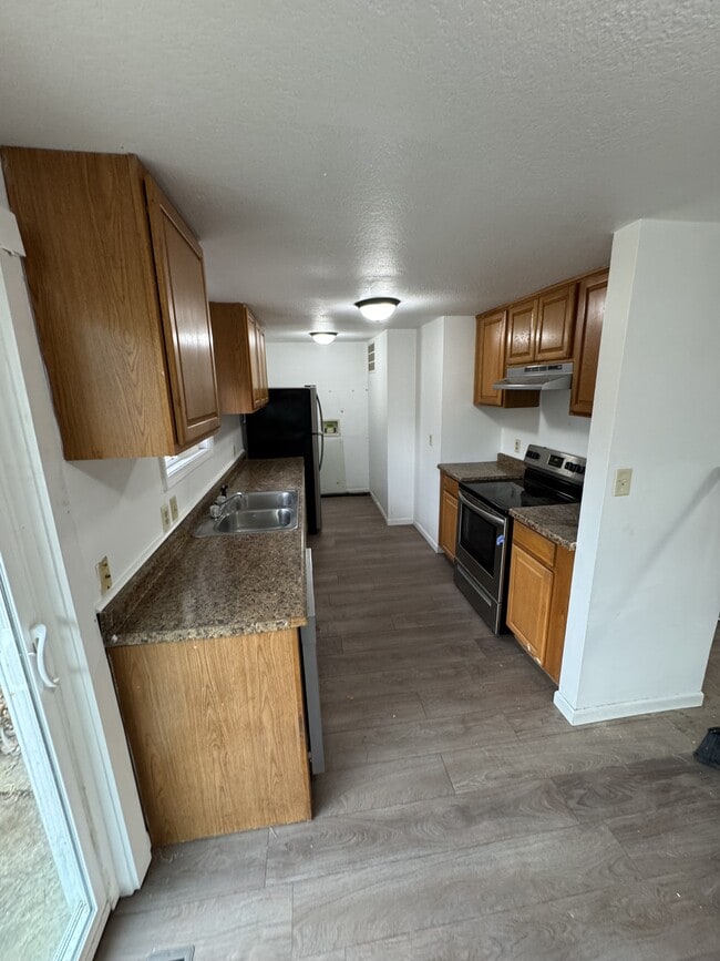 property at 2524 Cle Elum Dr