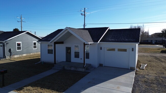 property at 152 Robin Rd