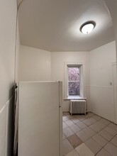 186 Ocean Ave, Unit 3 in Jersey City, NJ - Building Photo - Building Photo