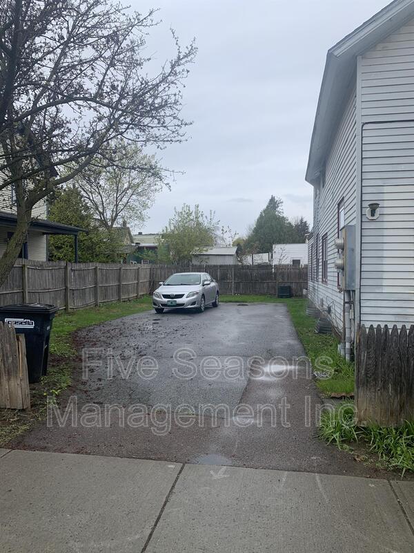 70 North St in Burlington, VT - Building Photo - Building Photo