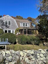 1720 Main Rd in Westport, MA - Foto de edificio - Building Photo