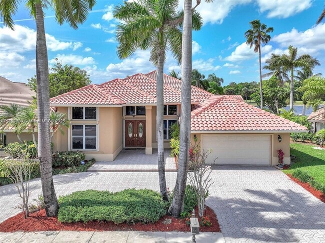 620 Laurel Ln in Pembroke Pines, FL - Building Photo - Building Photo