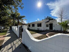 7359 Amestoy Ave in Van Nuys, CA - Building Photo