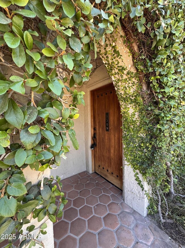 1509 E Cheery Lynn Rd in Phoenix, AZ - Building Photo - Building Photo