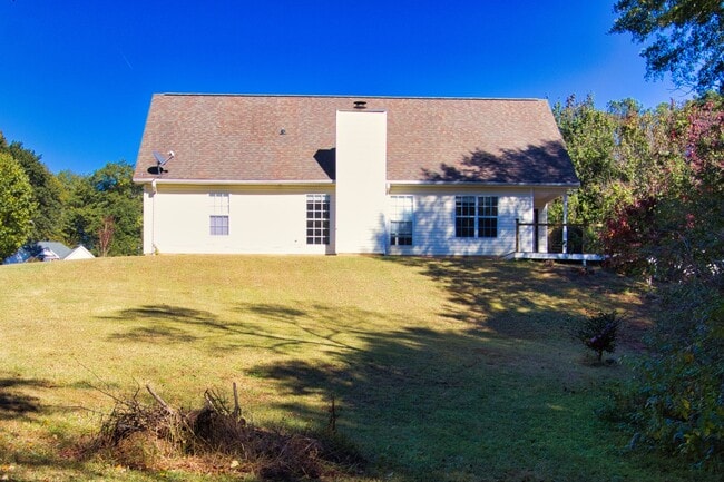 413 Vista Way in Loganville, GA - Building Photo - Building Photo