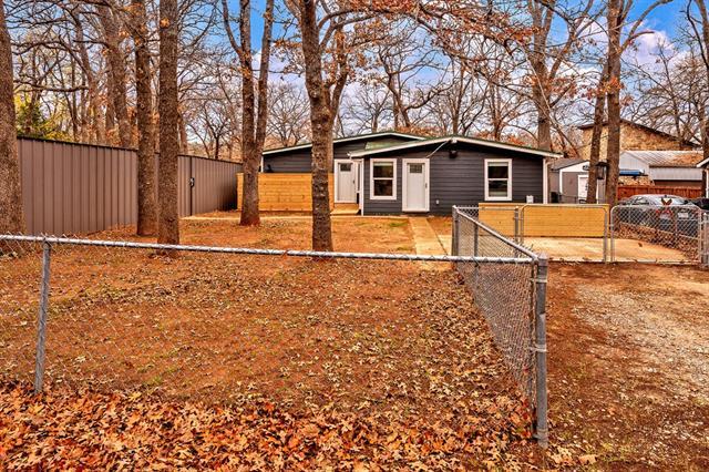 269 Sherman Dr in Pottsboro, TX - Building Photo - Building Photo