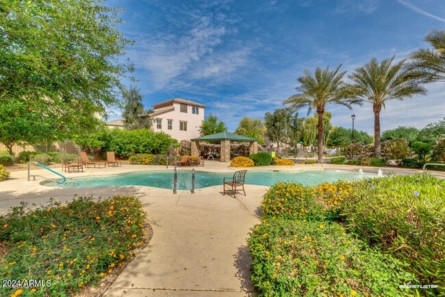 4150 E Tyson St in Gilbert, AZ - Foto de edificio - Building Photo