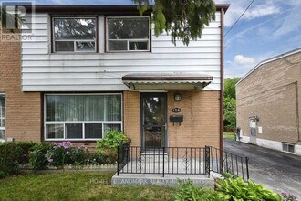158 Woodfern Dr in Toronto, ON - Building Photo - Building Photo