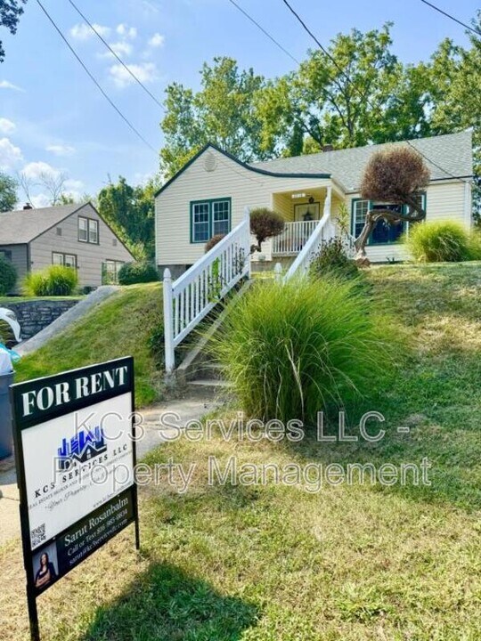 2218 N 27th St in Kansas City, KS - Building Photo