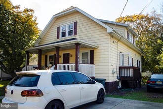 104 Georgetown Rd in Glassboro, NJ - Building Photo - Building Photo