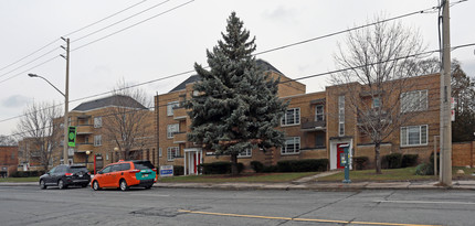 Garden Court Apartments in Toronto, ON - Building Photo - Building Photo