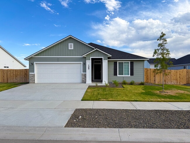 1367 Silver Vly St in Middleton, ID - Building Photo - Building Photo