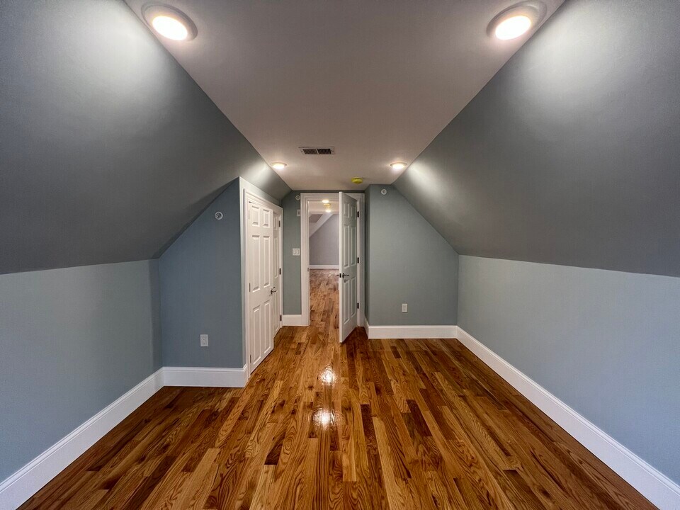 158 Morrison Ave, Unit 3 in Somerville, MA - Building Photo