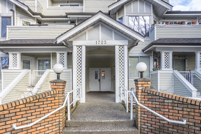 Shalimar Gardens in Vancouver, BC - Building Photo - Building Photo