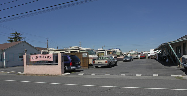 Rc Mobile Home Park in Redwood City, CA - Building Photo - Building Photo