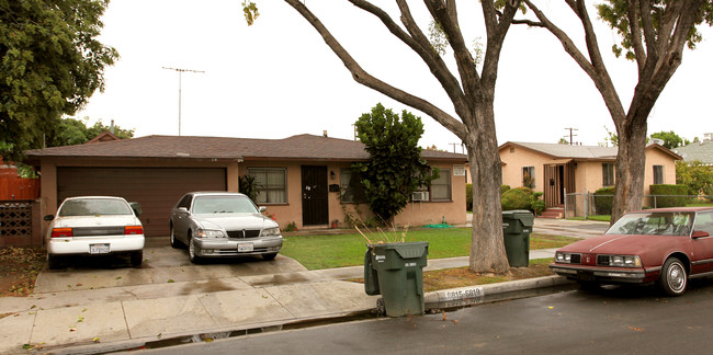 6811 Colmar Ave in Bell Gardens, CA - Building Photo - Building Photo