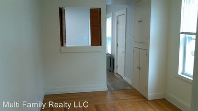 98 Elm St in Worcester, MA - Foto de edificio - Building Photo