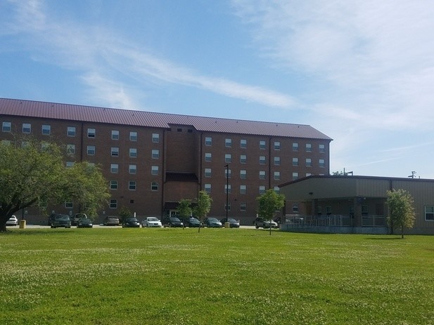 St. Bernard Manor in Meraux, LA - Building Photo