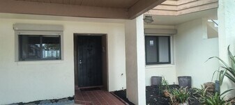 1611 Minutemen Causeway in Cocoa Beach, FL - Building Photo