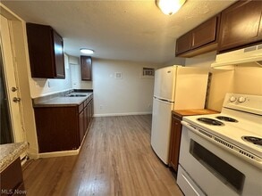 106 Columbus Way in Weirton, WV - Building Photo - Building Photo