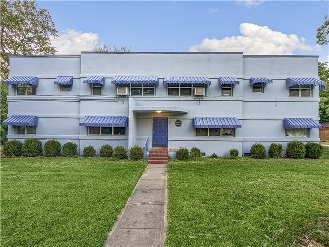 property at 208 E Graham St