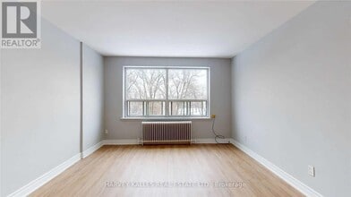 31 Clearview Heights in Toronto, ON - Building Photo - Building Photo