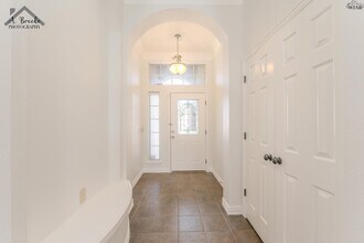 4937 Silver Crest Dr in Wichita Falls, TX - Building Photo - Building Photo