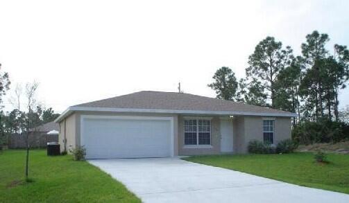 1470 SW Gadsan Ave in Port St. Lucie, FL - Building Photo