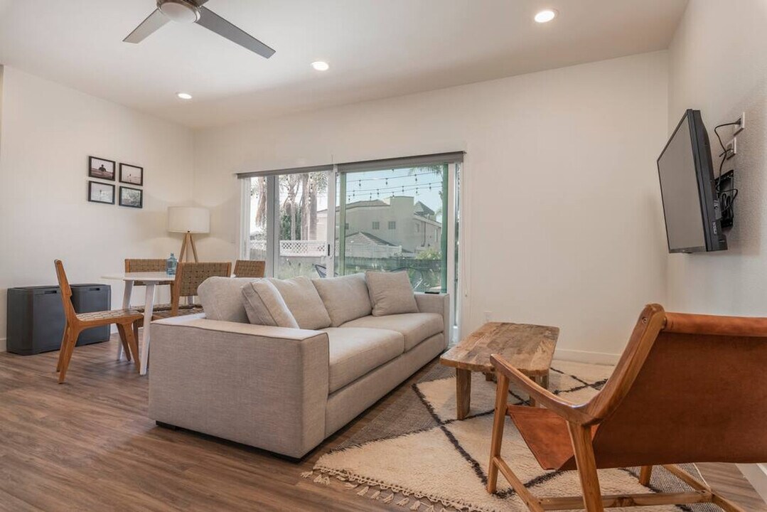 1560 Lorraine Dr-Unit -ID1058550P in Encinitas, CA - Building Photo