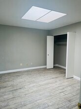 8562 E Indian School Rd, Unit B in Scottsdale, AZ - Foto de edificio - Building Photo