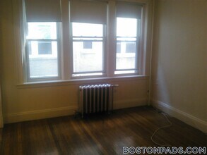 1167 Boylston St, Unit 6 in Boston, MA - Building Photo - Building Photo